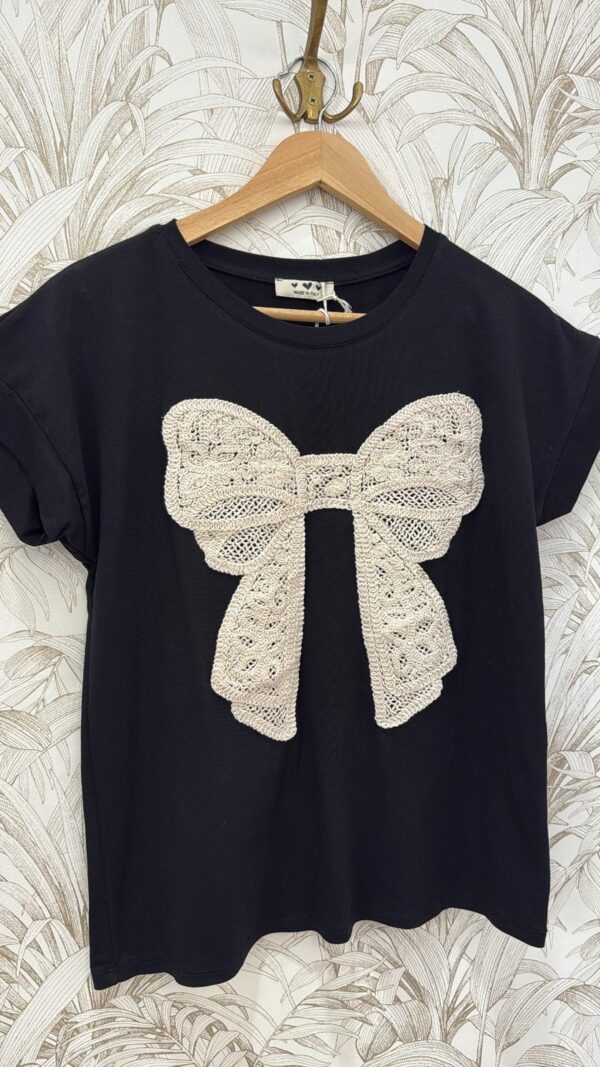 Camiseta lazo crochet